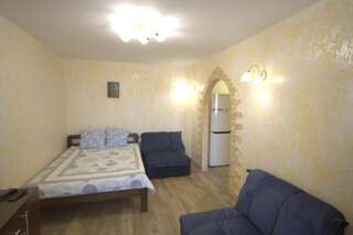 Апартаменты Apartment Ilyichevsk (Chernomorsk) Черноморск Апартаменты-20